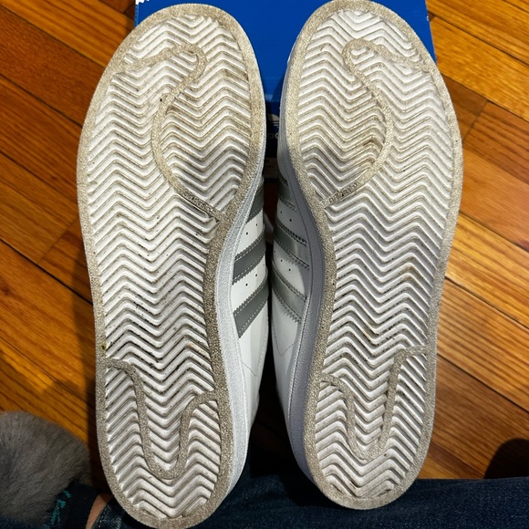 Adidas Superstar White Sneakers - Picture 4 of 6